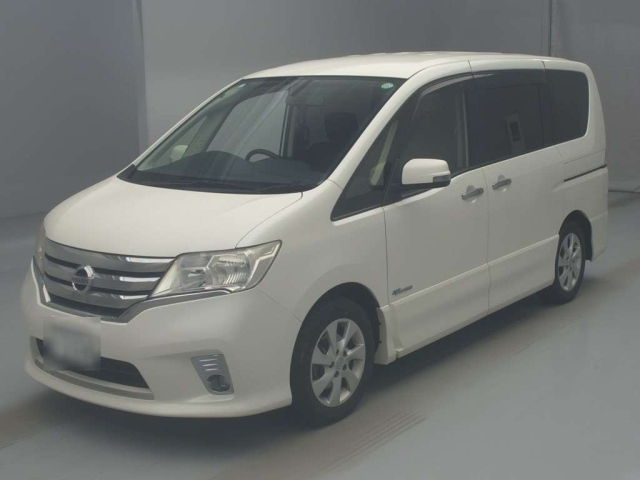 NISSAN SERENA 2013