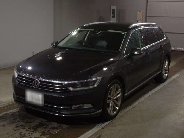 VOLKSWAGEN PASSAT VARIANT 2017