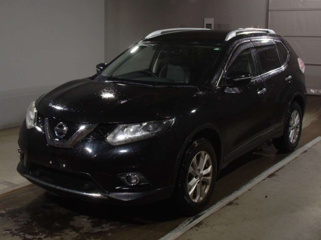 NISSAN X-TRAIL 2015