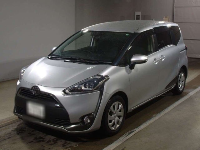 TOYOTA SIENTA 2017