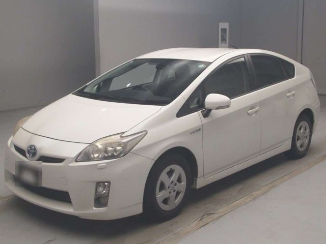 TOYOTA PRIUS 2011