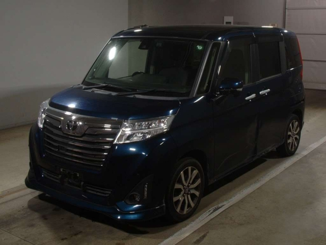 TOYOTA ROOMY 2018