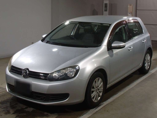 VOLKSWAGEN GOLF 2012