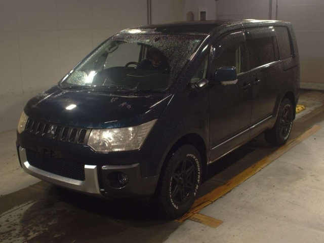 MITSUBISHI DELICA D5 2008