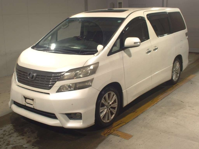 TOYOTA VELLFIRE