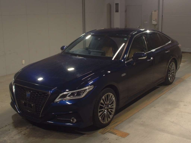TOYOTA CROWN 2021