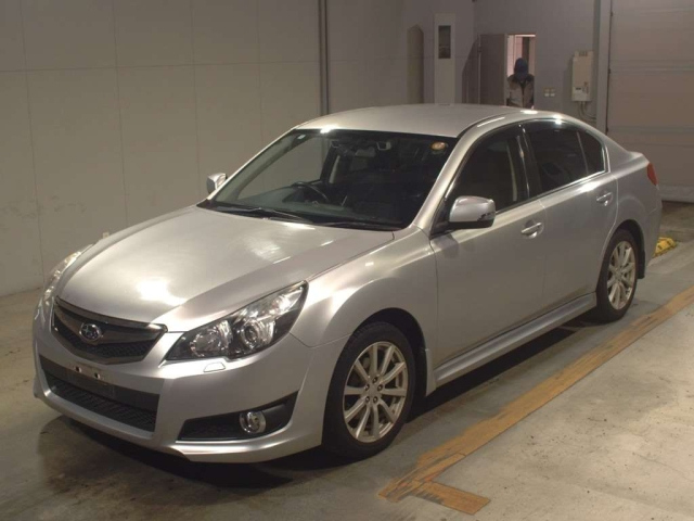 SUBARU LEGACY B4 2012