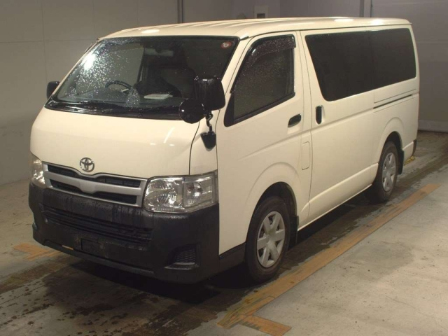 TOYOTA REGIUS ACE VAN 2013