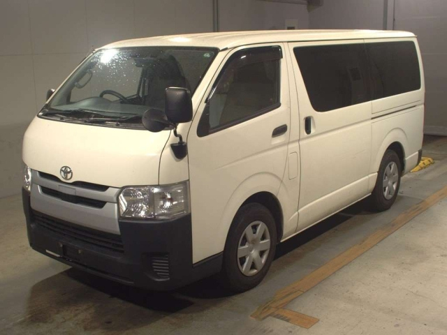 TOYOTA REGIUS ACE VAN 2020