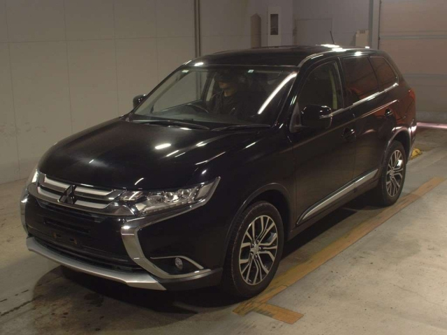 MITSUBISHI OUTLANDER 2016