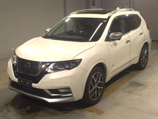 NISSAN X-TRAIL