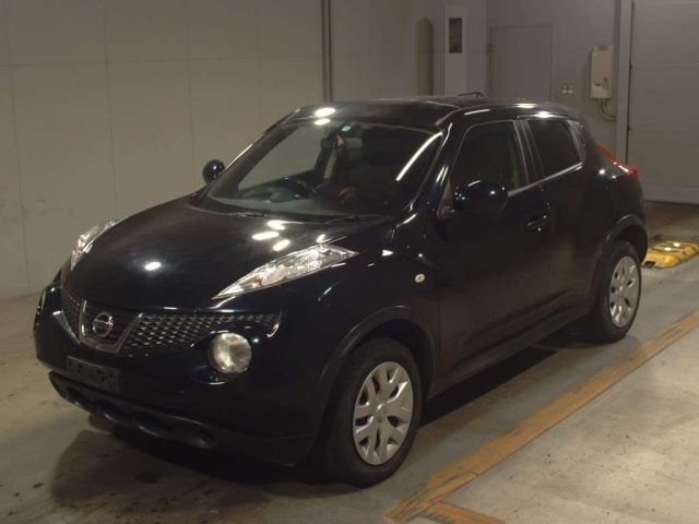 NISSAN JUKE 2011
