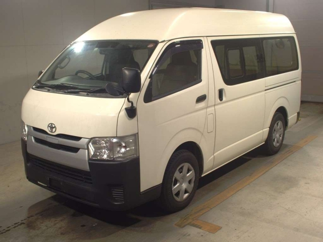 TOYOTA REGIUS ACE VAN 2019