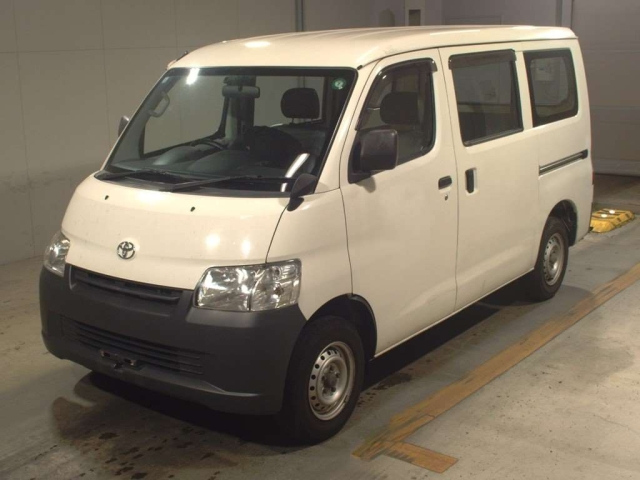 TOYOTA TOWN ACE VAN