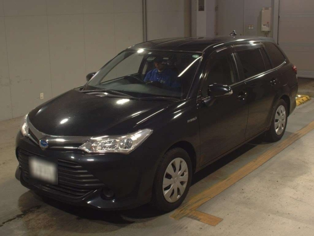TOYOTA COROLLA FIELDER 2015