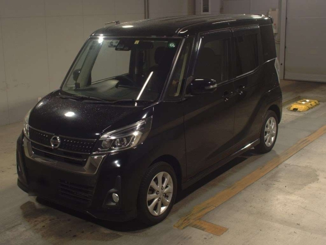 NISSAN DAYZ ROOX 2018
