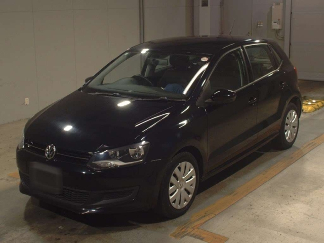 VOLKSWAGEN POLO 2014