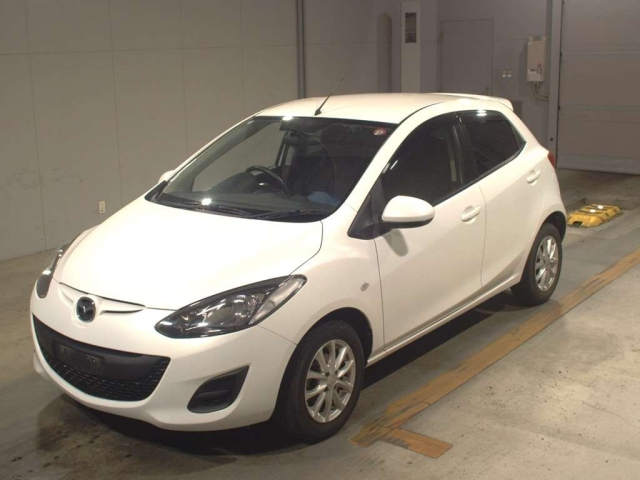 MAZDA DEMIO 2012