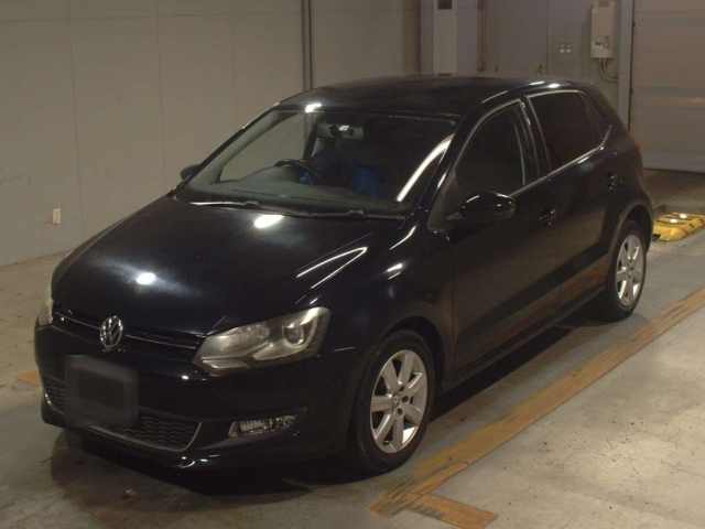 VOLKSWAGEN POLO 2012