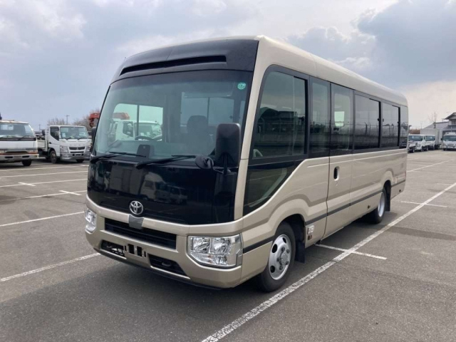 TOYOTA COASTER 2020