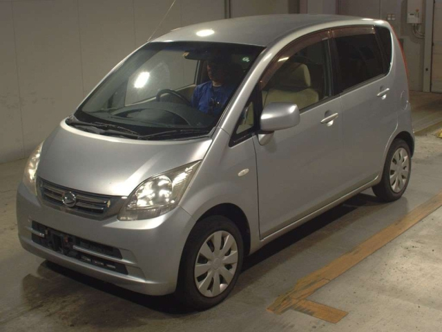 DAIHATSU MOVE 2010