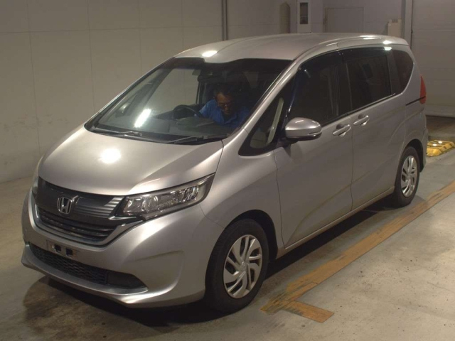 HONDA FREED 2019