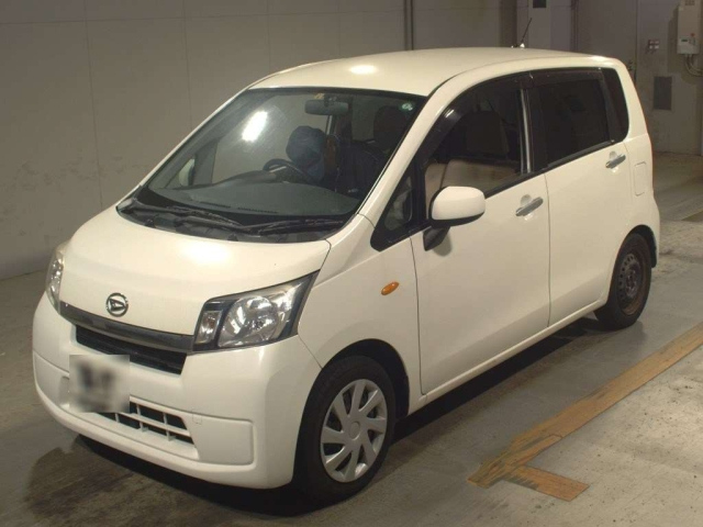 DAIHATSU MOVE 2014