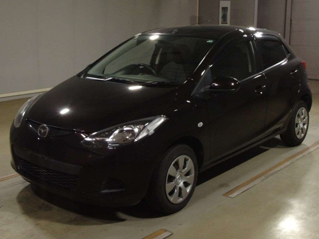 MAZDA DEMIO 2010