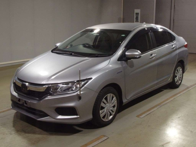 HONDA GRACE 2019