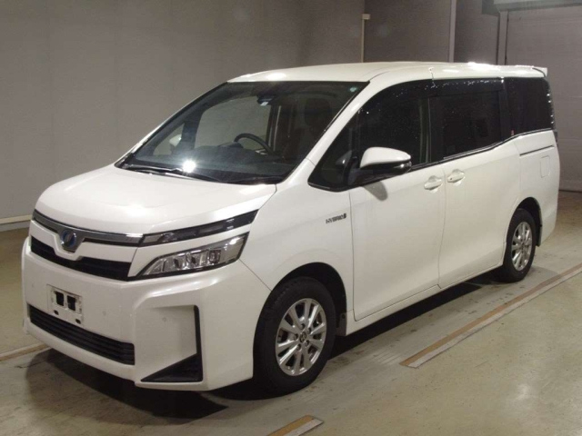 TOYOTA VOXY 2020