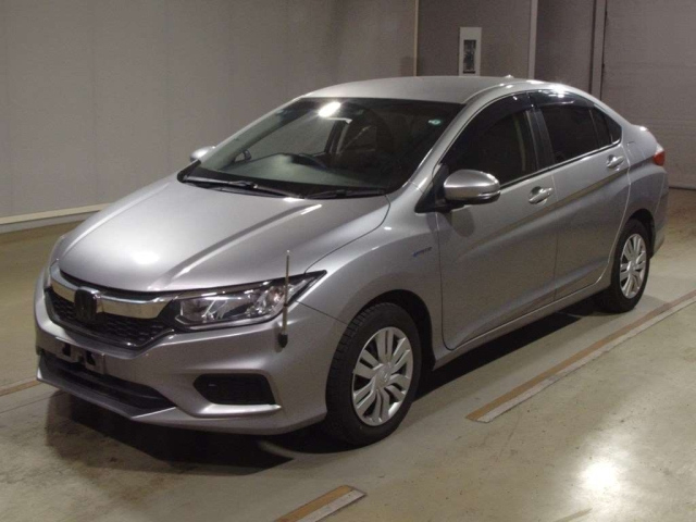 HONDA GRACE 2019