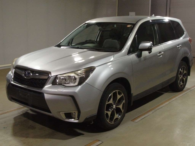 SUBARU FORESTER 2015