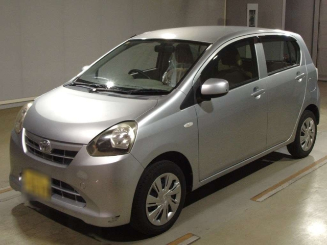 TOYOTA PIXIS EPOCH 2012