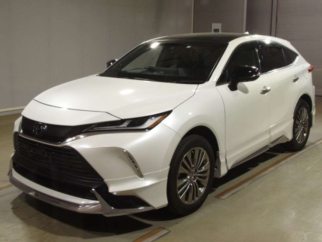 TOYOTA HARRIER 2022