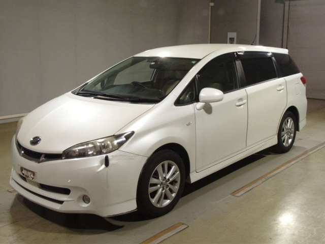 TOYOTA WISH
