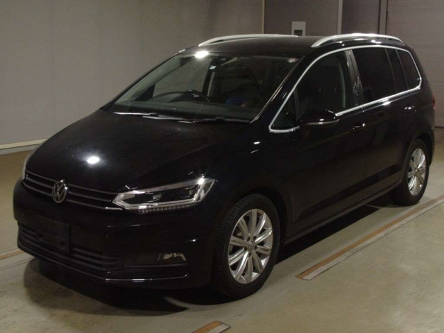 VOLKSWAGEN GOLF TOURAN 2018