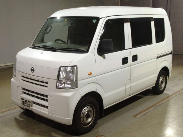 NISSAN CLIPPER VAN 2015