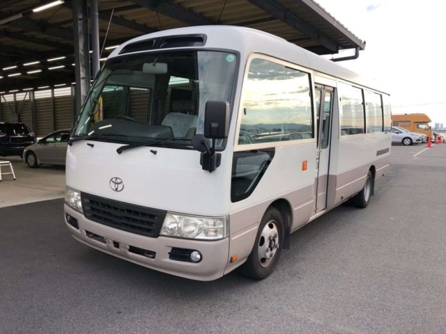 TOYOTA COASTER 2009