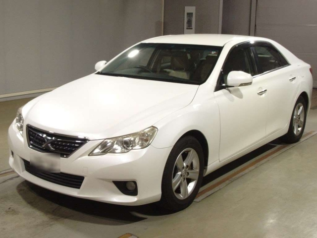 TOYOTA MARK X 2010