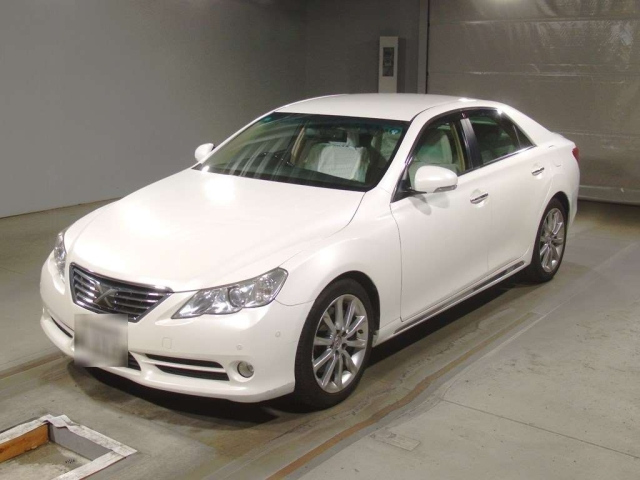 TOYOTA MARK X 2010