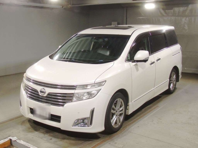 NISSAN ELGRAND 2010