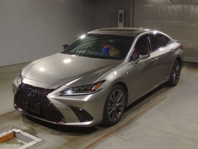 LEXUS ES 2020