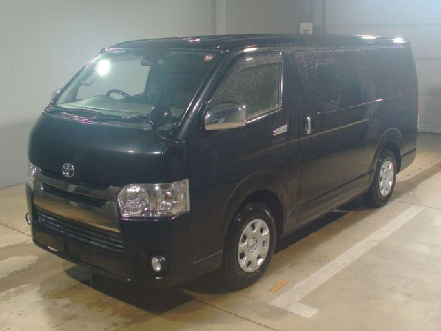 TOYOTA REGIUS ACE VAN 2017