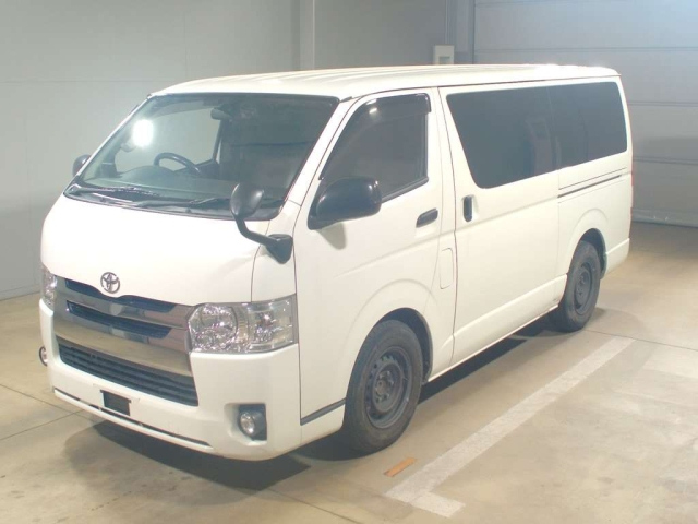 TOYOTA REGIUS ACE VAN 2017