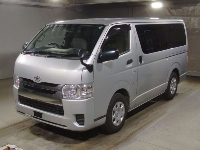 TOYOTA REGIUS ACE VAN 2019