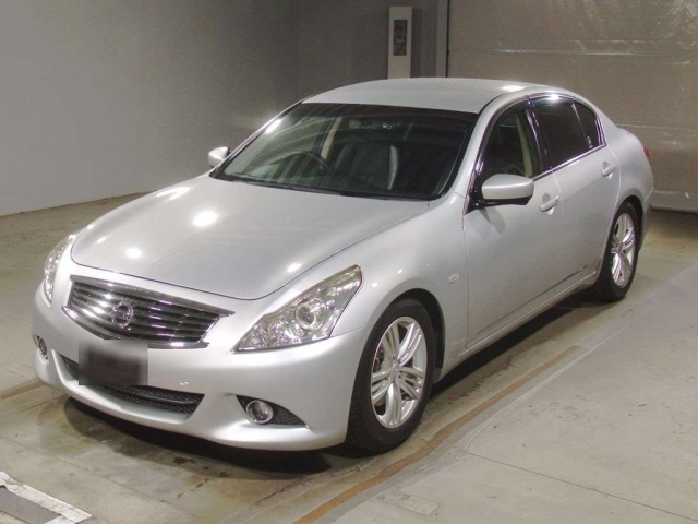 NISSAN SKYLINE 2013