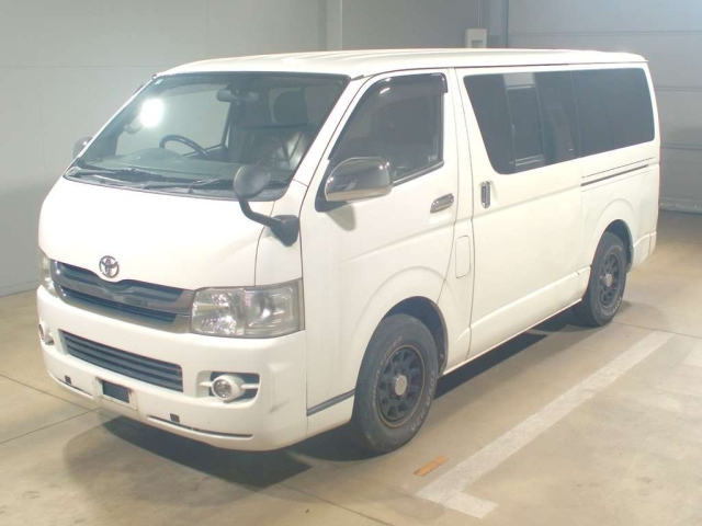 TOYOTA HIACE VAN 2008
