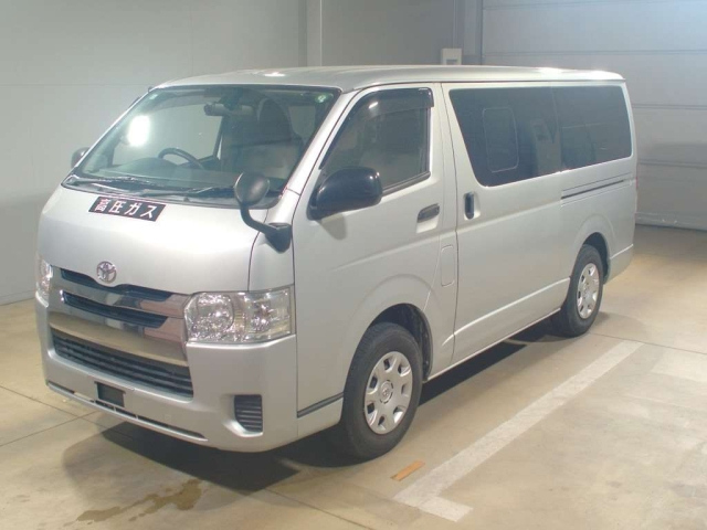 TOYOTA REGIUS ACE VAN 2015