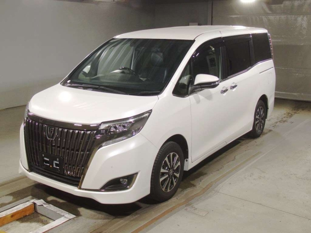 TOYOTA ESQUIRE 2020