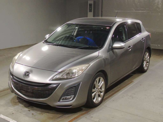 MAZDA AXELA 2010